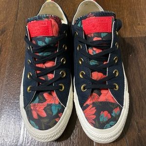 Women’s Converse All Star Shoes Floral Pattern Size 6 US